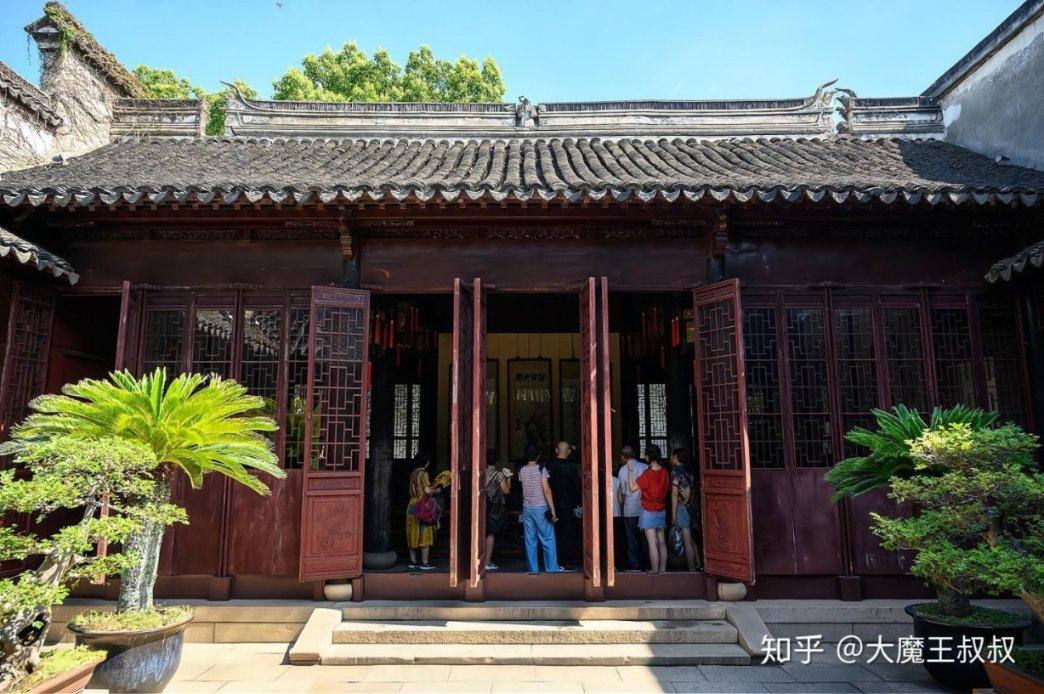 美联储货币政策会议召开前夕 鲍威尔遭到密集施压 黄金TD节节高升